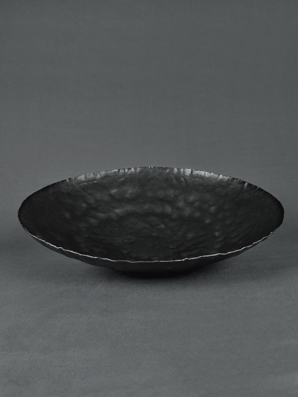 MAD et LEN | Designobjekt - Monarchia Black Bowl 50cm | Schale | Shop Online | BADINFORM