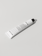 50ml Charcoal Mask von Sort of Coal. Reinigende Gesichtsmaske mit Holzkohle.