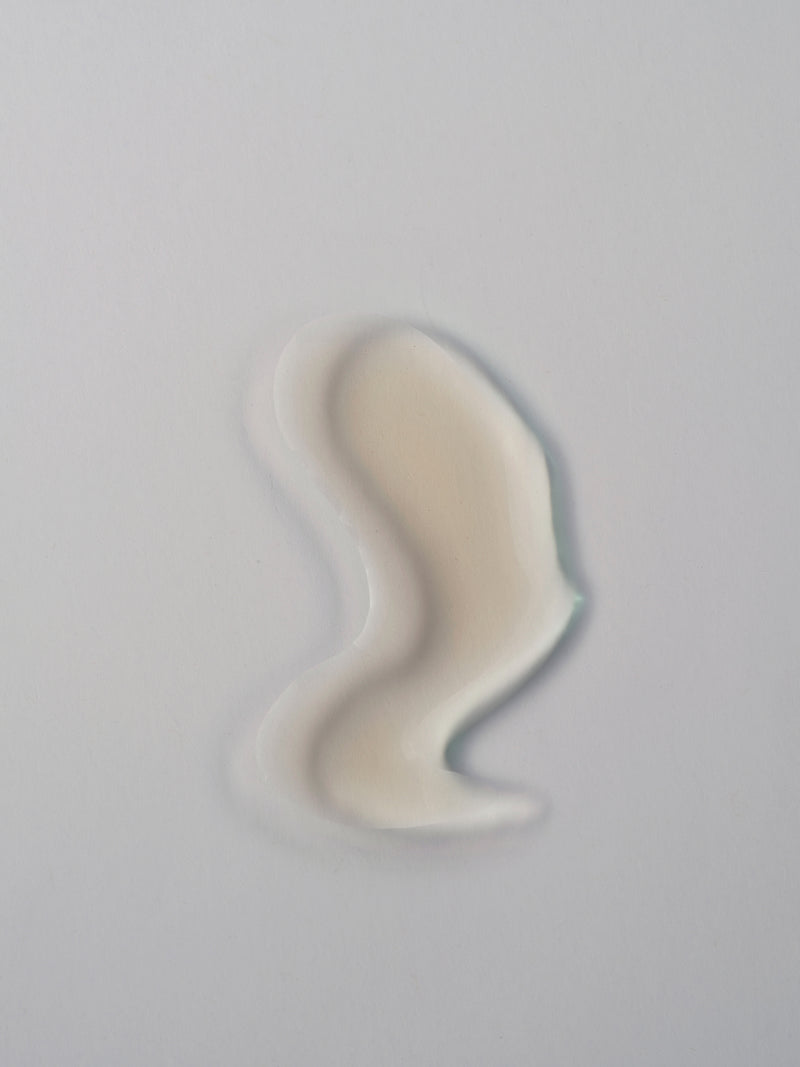 Terra Tonics Cellular Hydration – Leichte, hydratisierende Textur mit schneller Absorption, perfekt für tiefenwirksame Hautfeuchtigkeit und Regeneration.
leichtes Serum, schnelle Feuchtigkeitsaufnahme, tiefenwirksame Hydration, natürliche Hauterneuerung