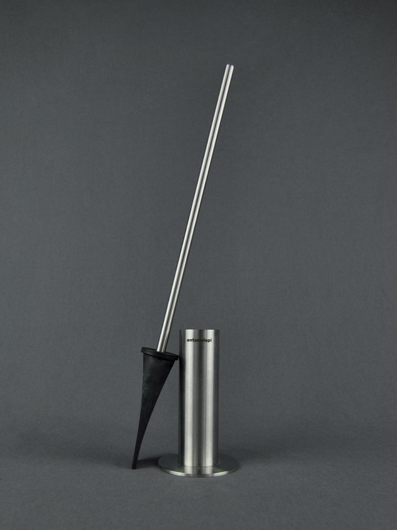 Antonio Lupi | Rapido WC-Bürste - stainless Steel, schmale Form, Silikonspatel für maximale Hygiene | erhältlich bei BADINFORM | BFORM
