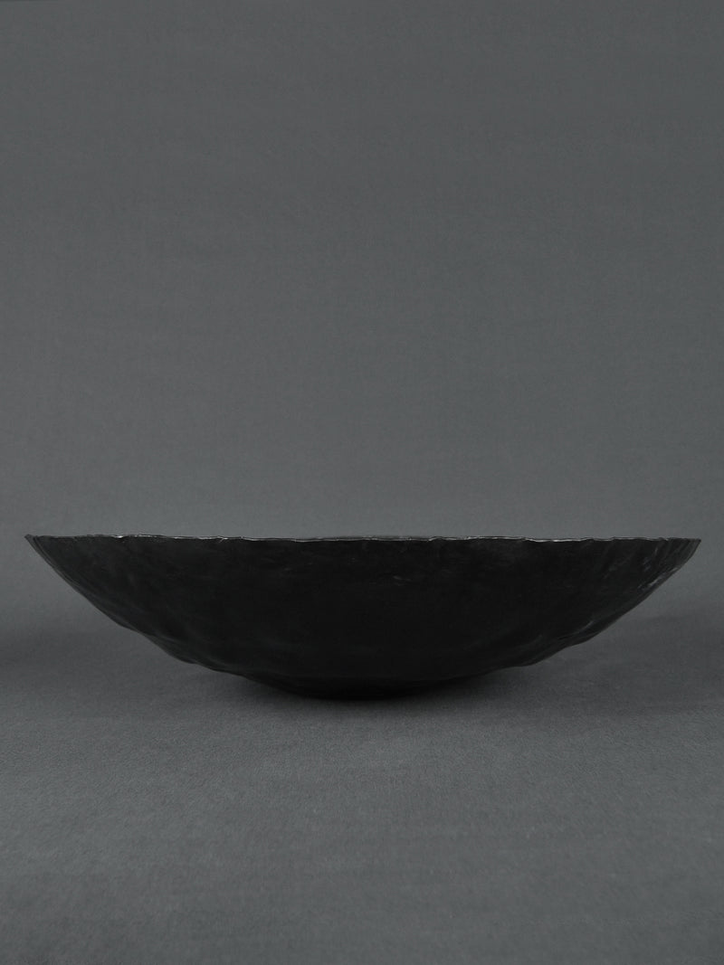 MAD et LEN | Designobjekt - Monarchia Black Bowl 50cm | Schale | Shop Online | BADINFORM